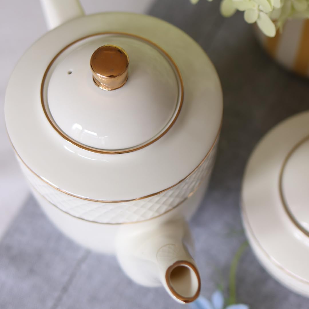 Wilmax Teekanne mit Goldlinien 900 ml – Elegante Porzellankanne – WL-880102452/A