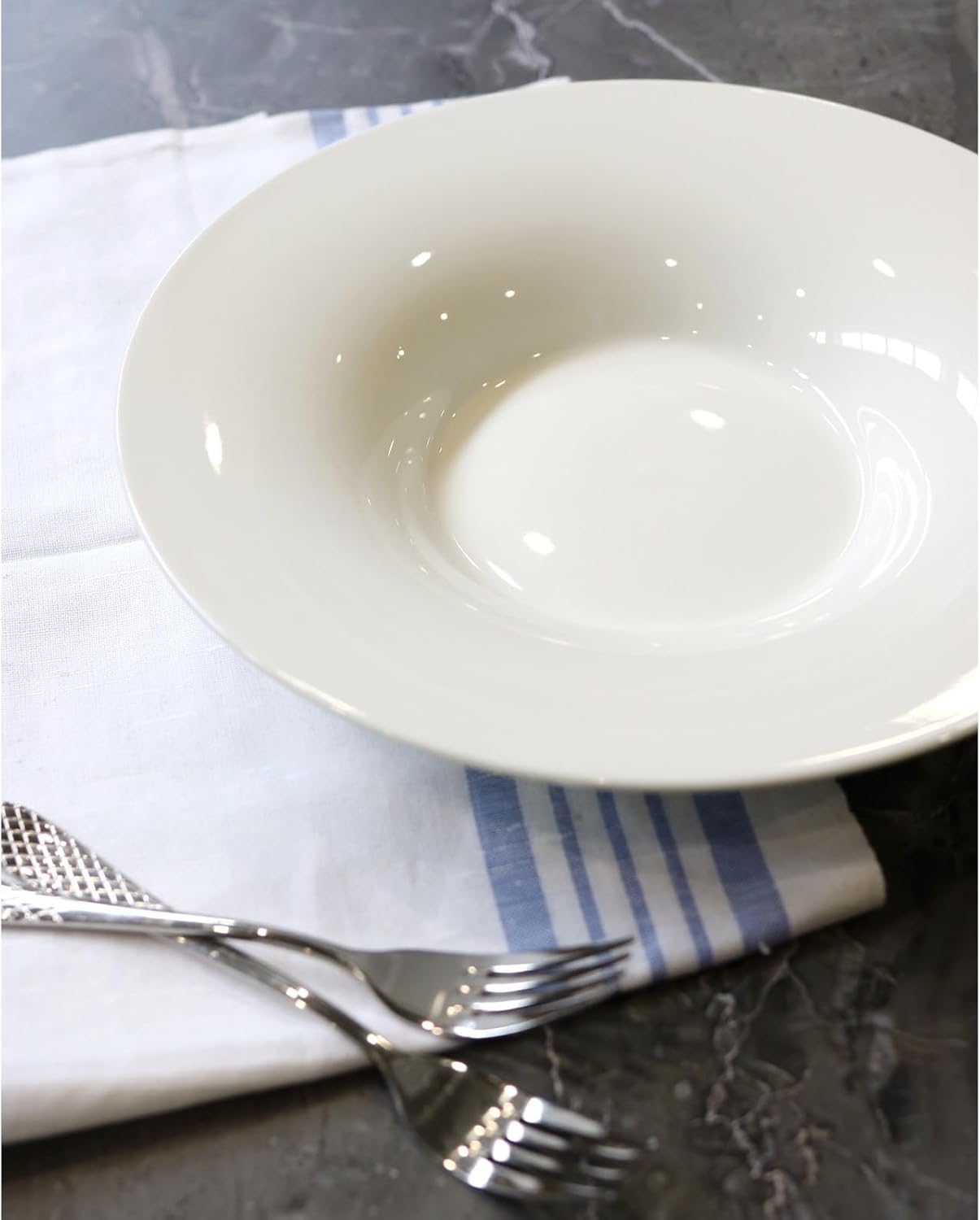 Wilmax Teller 30.5 cm aus Porzellan, oval, vielseitig – WL-991274/A