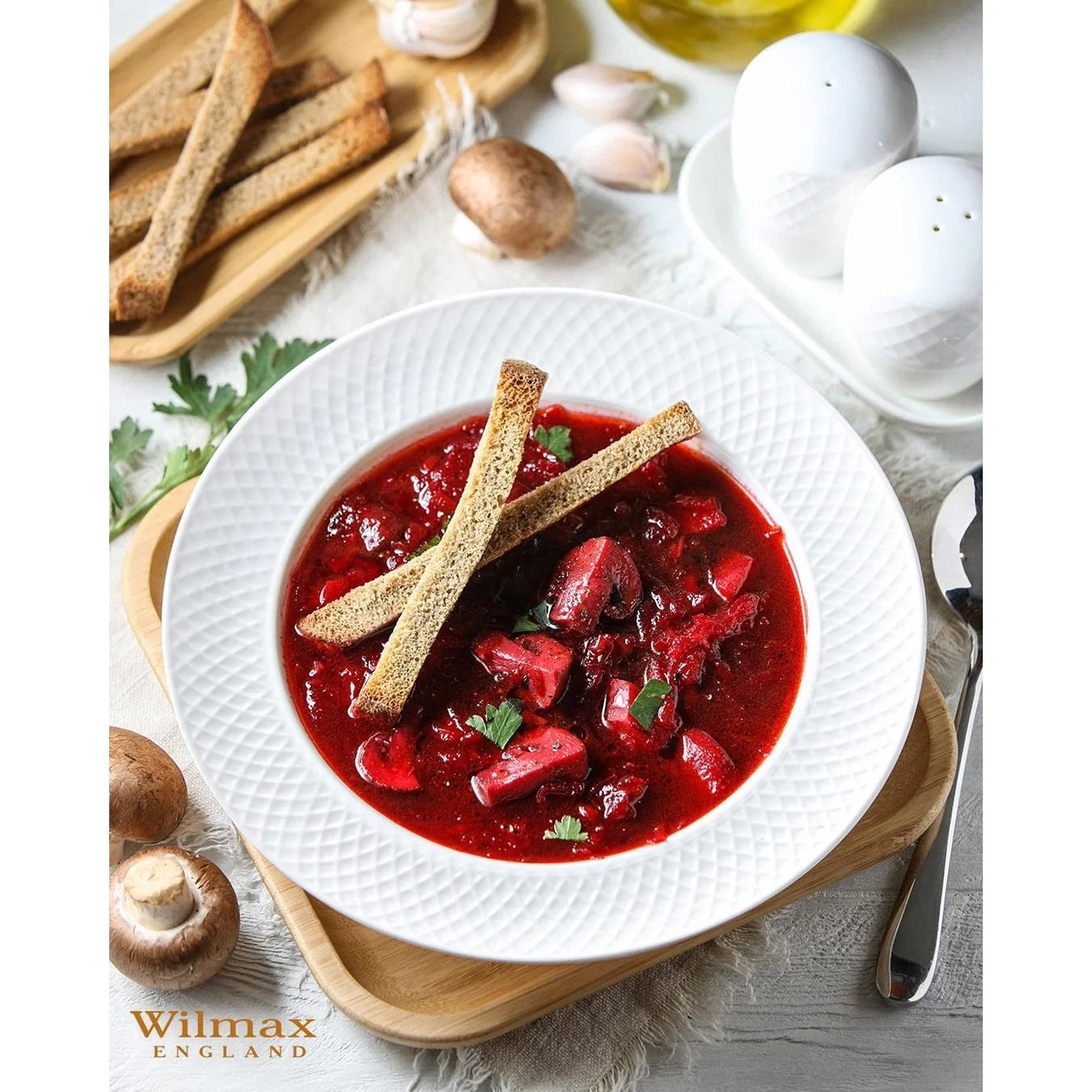 Wilmax England Tiefer Porzellan-Teller 22.5 cm – WL-880101303/A