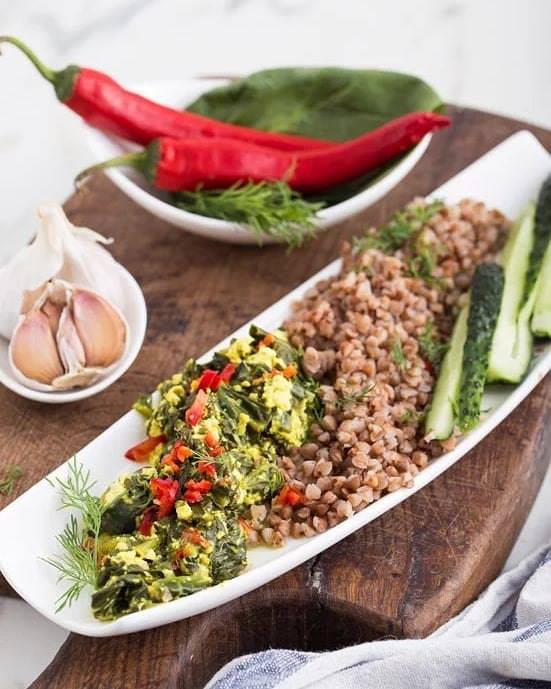 Wilmax Langer Servierteller Weiß 35 x 11 cm – Elegantes Porzellan – WL-992623/A