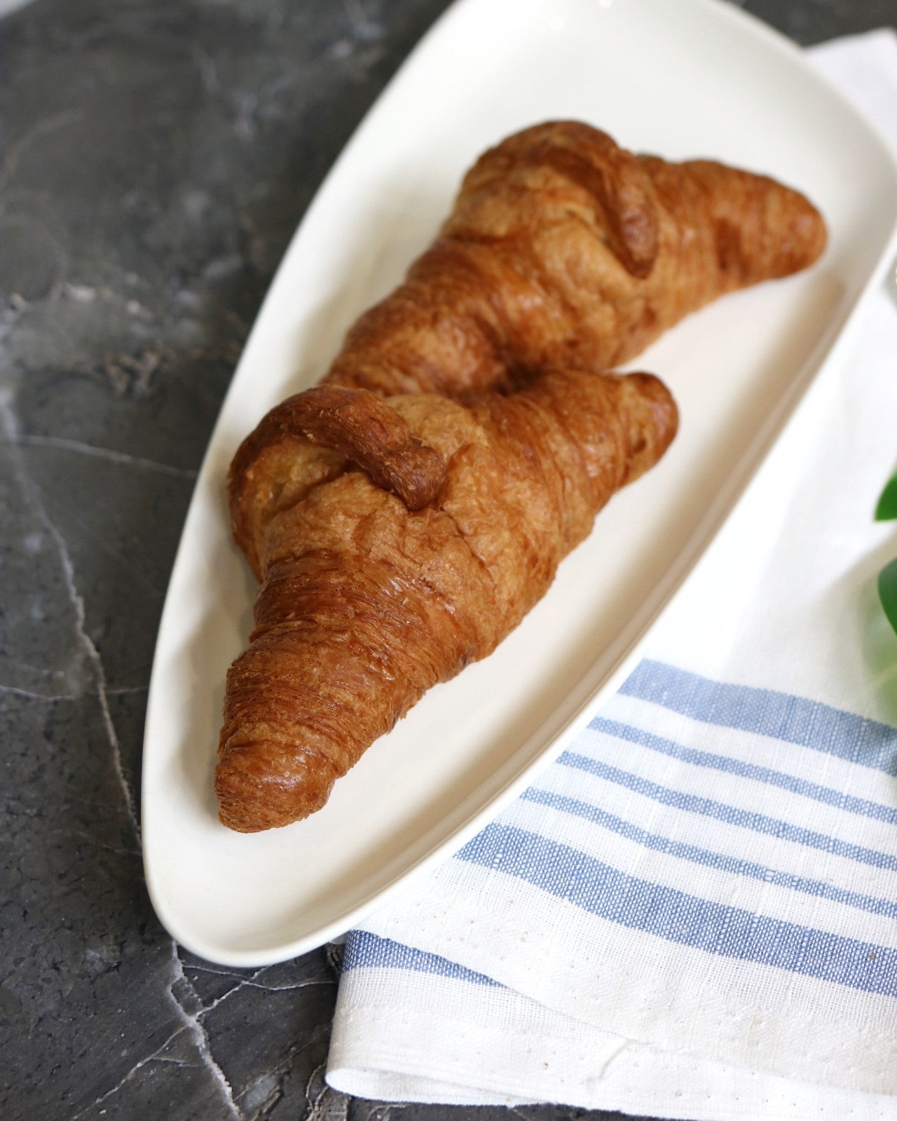 Wilmax Dreieckiger Teller, 36 cm, Porzellan, WL-992801/A