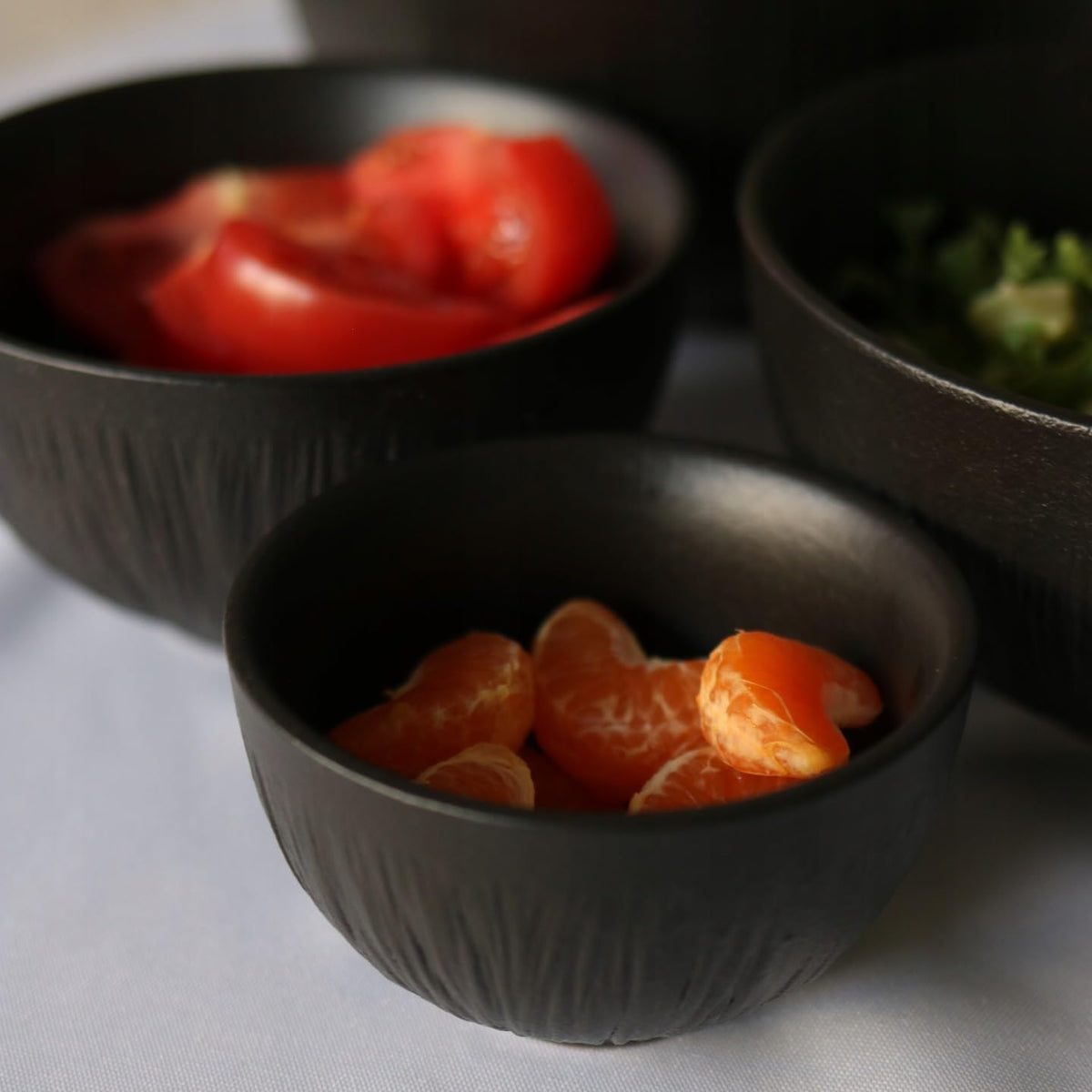 Wilmax Schaal Lotus Zwart 600 ml 2-delige set A2