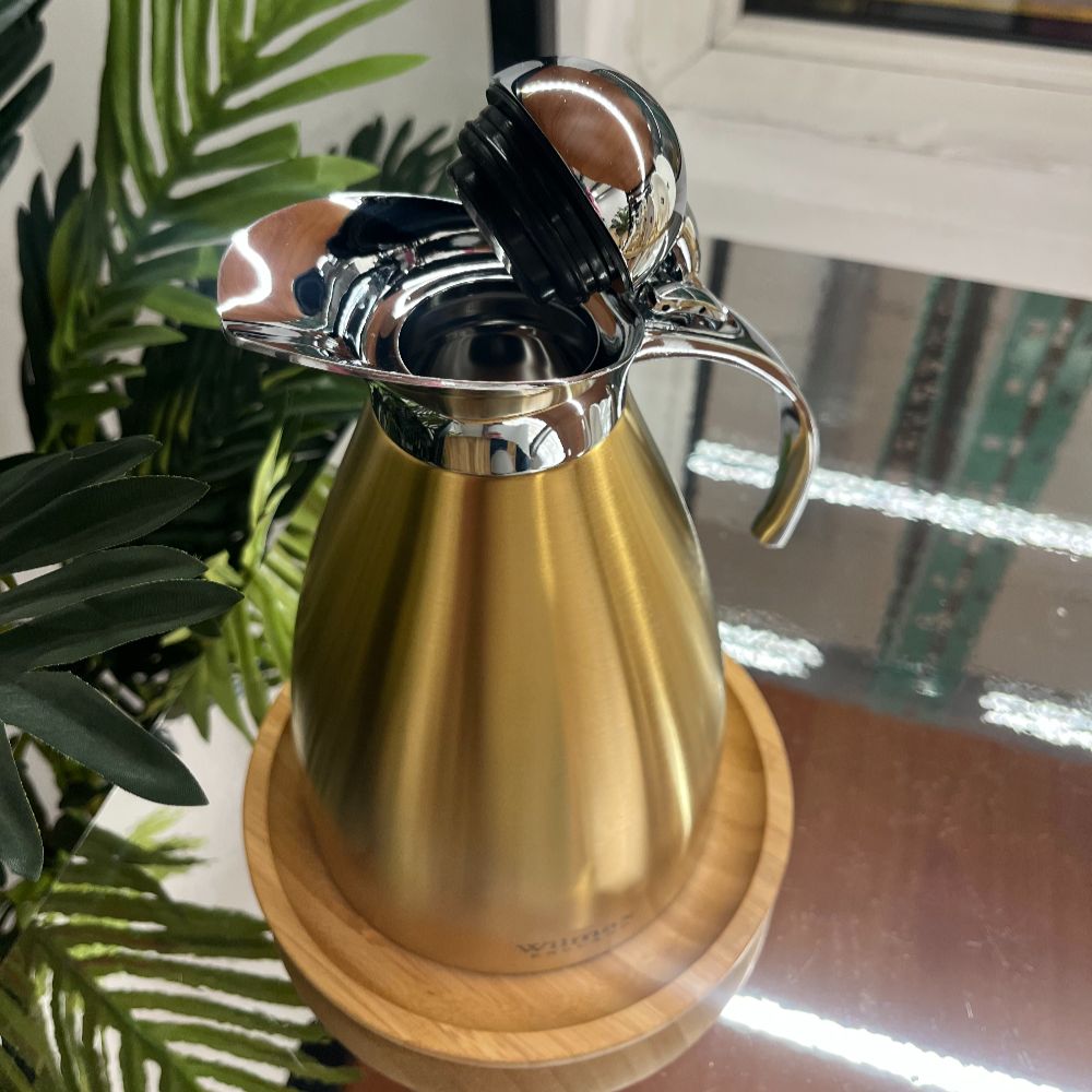 Wilmax Isolatiekan 1000 ml RVS Goud WL-511020135/A