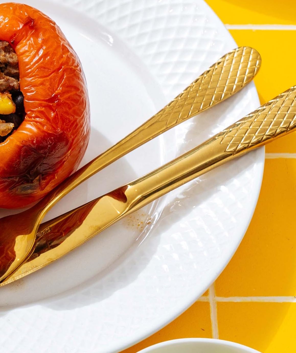 Wilmax Porzellan Butterdose & Buttermesser aus Edelstahl, WL-996109/A-999247/1B