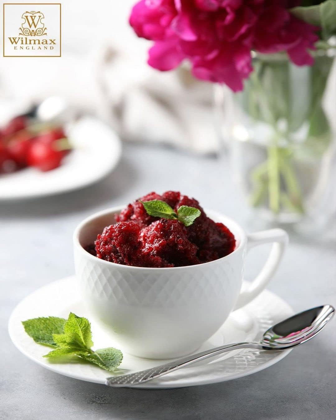 Wilmax Tee Tassen & Untertassen Set 6-teilig 240 ml Porzellan WL-880105/6C