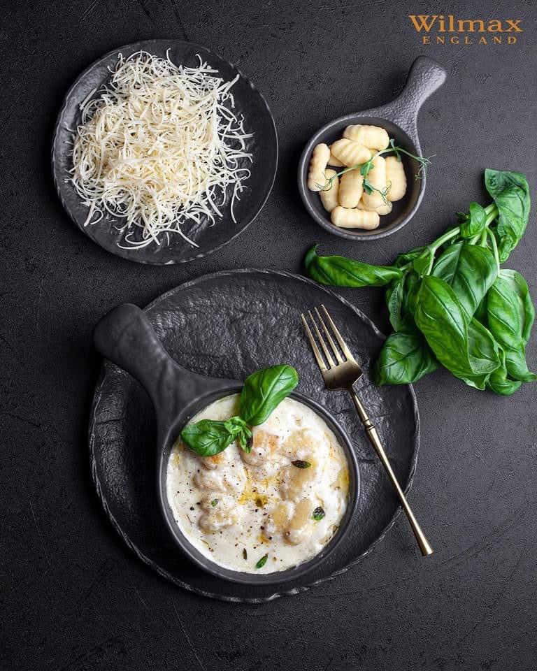 Wilmax Bakvorm met Handvat 24x15 cm 500 ml WL-661139/A2