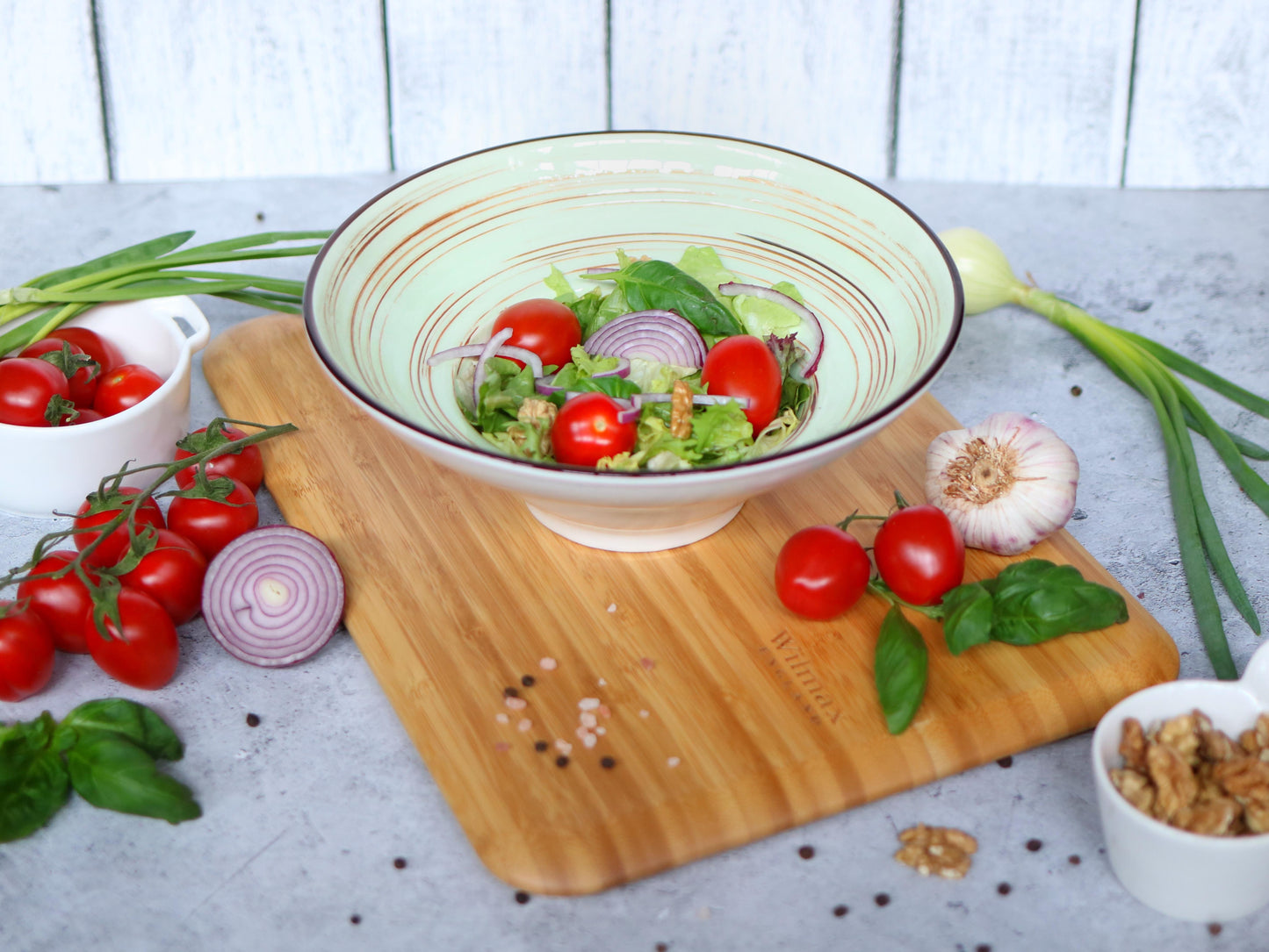 Wilmax ColorBoom Tiefe Platte 22,5 cm Pistazie WL-669123/A