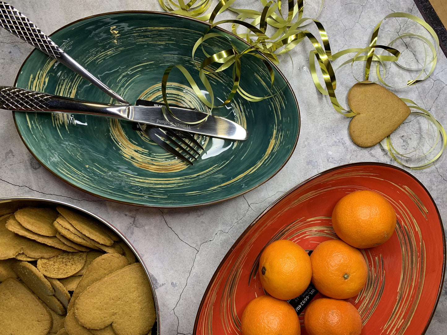 Wilmax Oval Salatschale 25 x 16,5 x 6 cm Porzellan grün – WL-669540/A