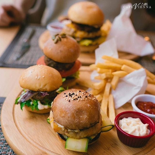 Wilmax Servierbrett aus 100% Bambus 30,5 cm WL-771090/A