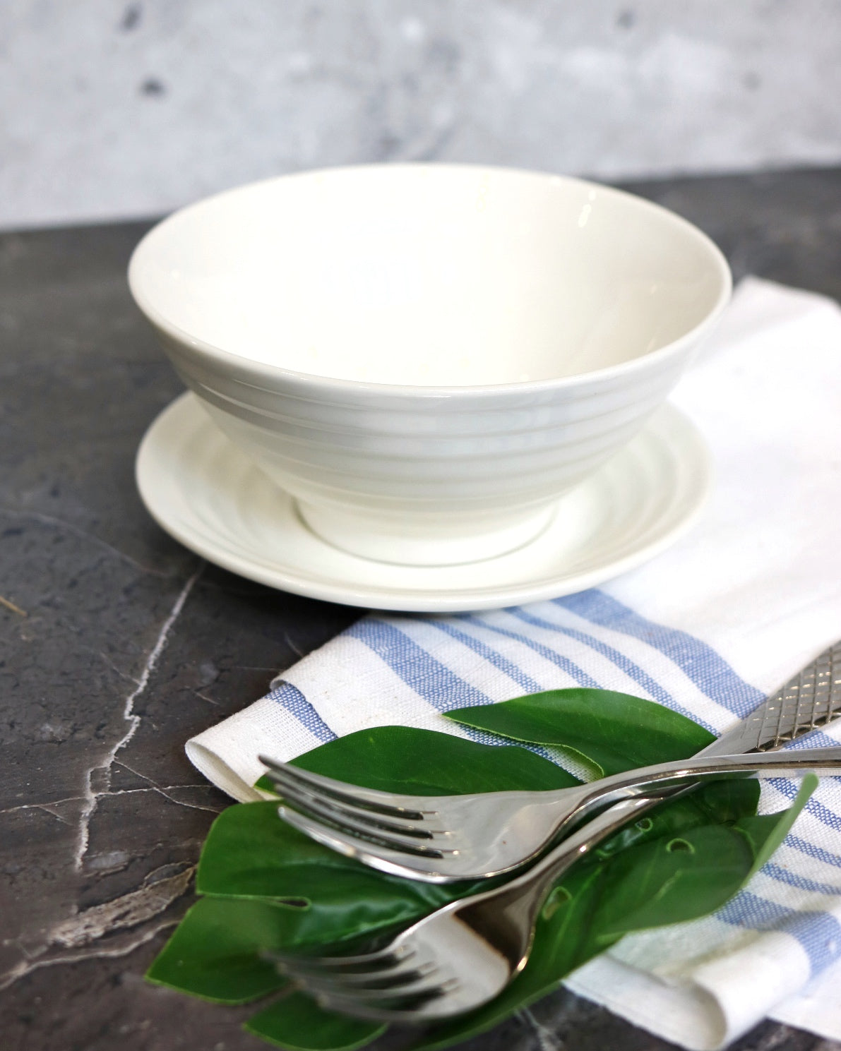 Wilmax England Porcelain Bowl & Saucer White WL-991146/AB