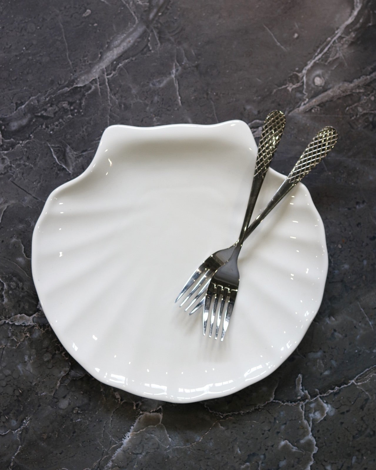 Wilmax Muschelförmige Schale, 18 cm, WL-992012/A