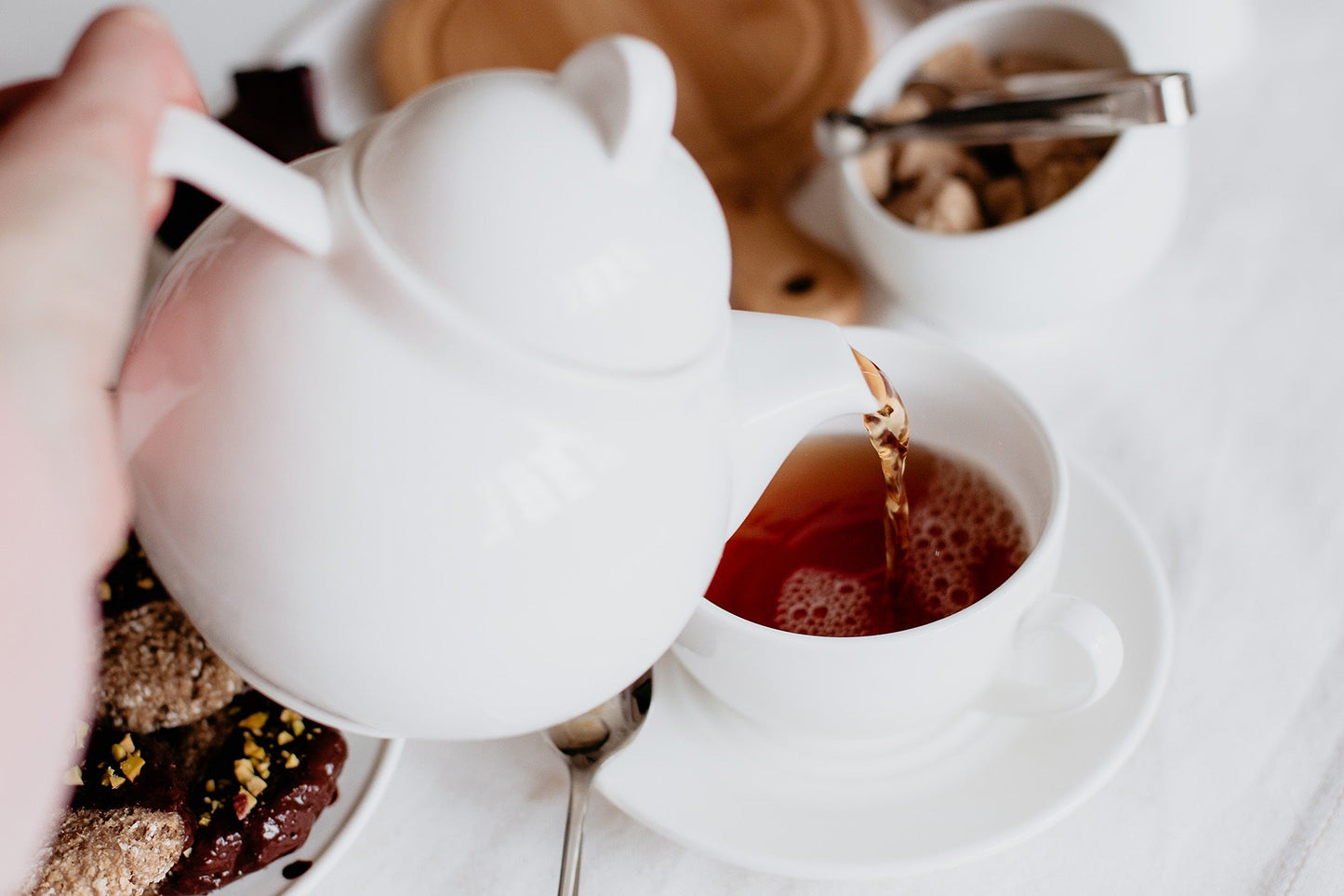 Wilmax Tea Cup & Saucer 300 White Porcelain WL-993176/AB